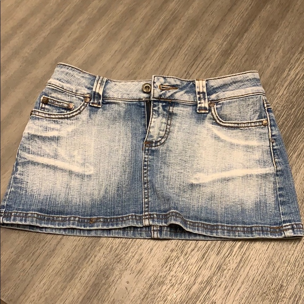 Small jean skirt.